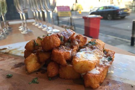 Edinburgh guided Cheese Crawl