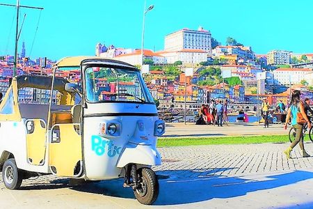All around Porto half-day tuk-tuk tour