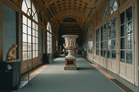 Uffizi ticket entrance and open bus tour of Florence