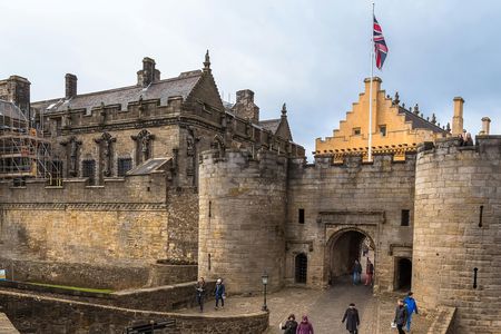Loch Lomond, Stirling Castle and the Kelpies tour from Edinburgh