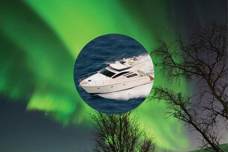 Private Tromsø Northern Lights tour in a luxury yacht