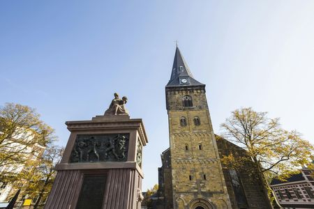 Self guided tour with interactive city game of Enschede