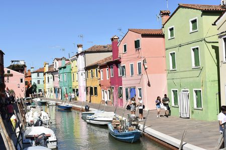 Private tour of Venice's hidden gems and main attractions