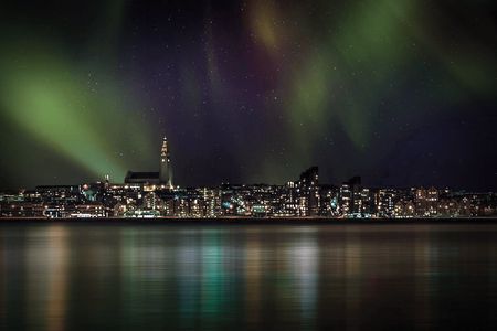 Northern lights luxury yacht cruise in Reykjavik