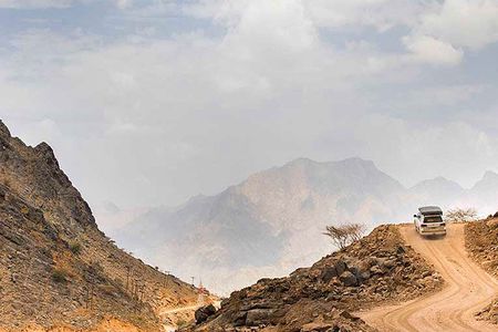 Wadi Shab off-road drive, soft trekking and swimming experience