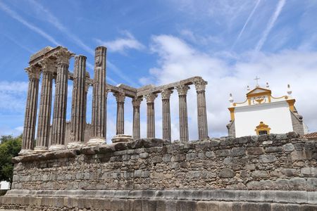 Évora and Monsaraz private tour