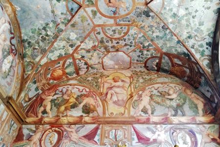 Roman Palaces Audio Tour with Roman National Museum Ticket