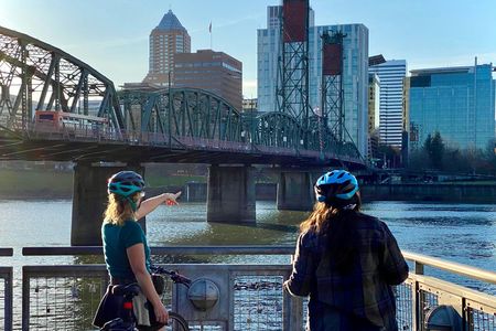Portland bike and local food carts tour