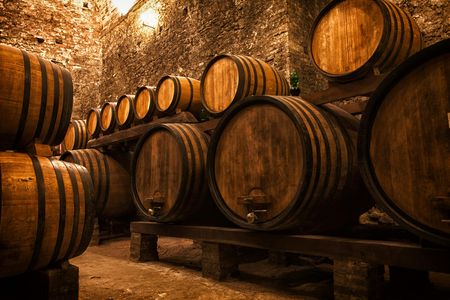 Porto wine walking tour with wine tasting