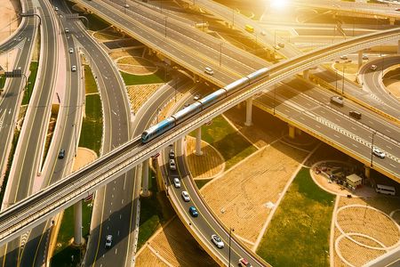 Private guided city tour in Dubai by metro