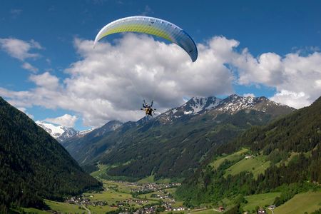 Tandem paragliding Innsbruck