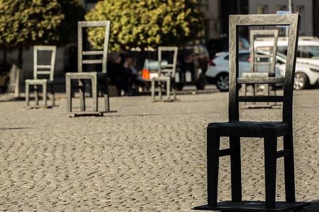 Schindler's Factory, Ghetto and Wieliczka Salt Mine skip-the-line ticket and guided tour