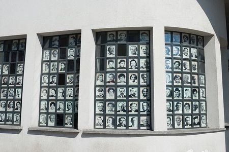 Krakow: Schindler's Factory entrance ticket and guided tour