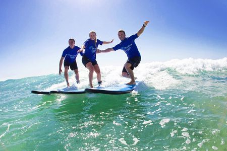 Beginner surf lesson in Ballina