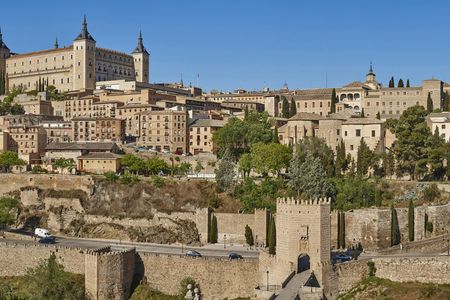 Toledo full-day guided walking tour from Madrid