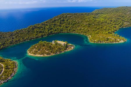 Private motor boat tour to National Park Mljet from Dubrovnik