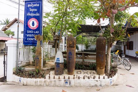 Luang Prabang tour with Saa papermaking and visit to the UXO Center