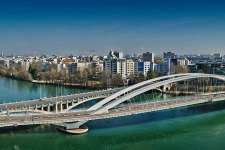 2-hour riverside ebike tour of Lyon's Confluence district