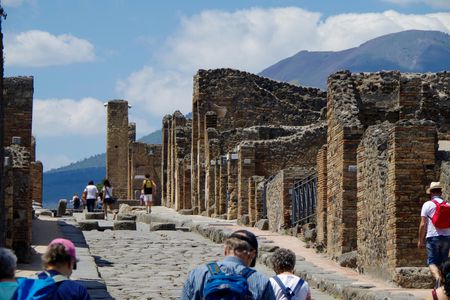Pompeii Guided Tour With Skip-the-Line Ticket