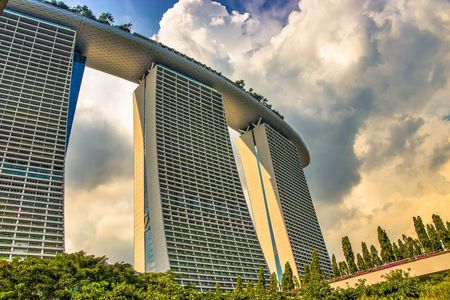 Around the world virtual self-guided audio walking tours global package