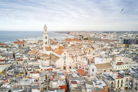 Bari 2-hour guided walking tour