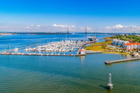 Charleston's Historic City tour and live narrated Harbor Cruise