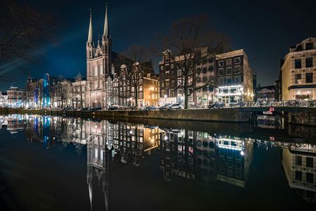 Spectacular evening cruise from Amsterdam