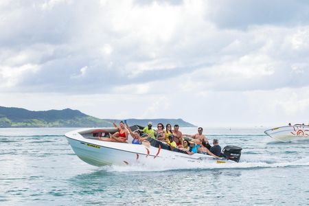 Mauritius five island private speedboat hire