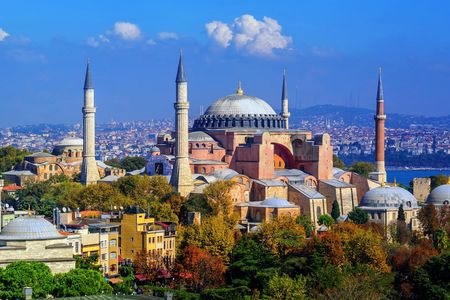 Hagia Sophia, Topkapi Palace and Basilica Cistern Istanbul tour