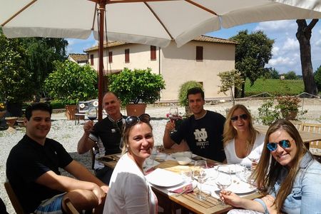 Chianti winery tour with 4 wines, cheese and bruschettas tasting