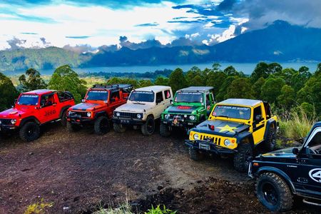 4x4 classic jeep tour with waterfall, Batur Caldera sunrise and Batur black lava volcano