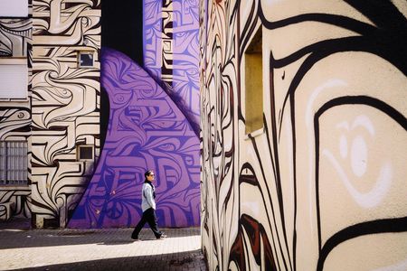 Lisbon street art tour