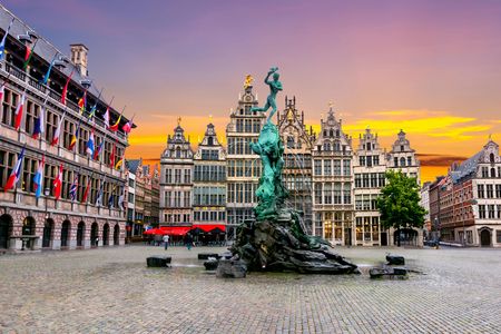 Escape Tour self-guided, interactive city challenge in Antwerp