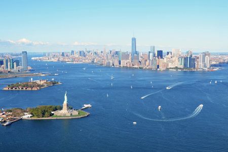 Statue of Liberty, Ellis Island, and Brooklyn Bridge Happy Hour Cruise