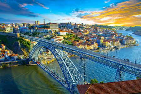 Escape Tour self-guided, interactive city challenge in Porto