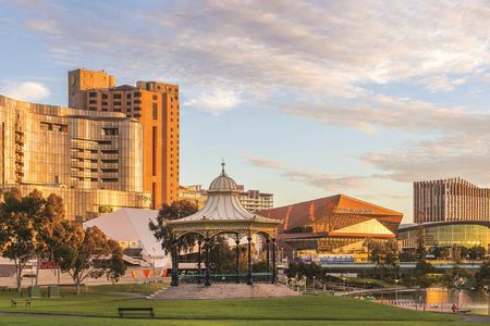 Adelaide city highlights half-day tour