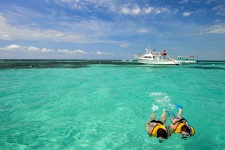 4-hour powerboat rental in Key Largo