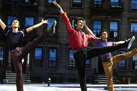 Guided Broadway tour from Upper West Side to Central Park
