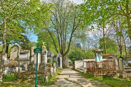 Private guided tour of the Père Lachaise cemetery