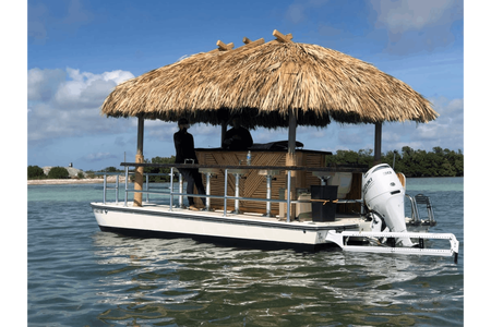 Private sandbar Tiki Bar cruise in Key West