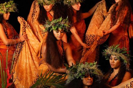 Luau Kalamaku Premier Gold Package Hawaiian Experience in Kauai