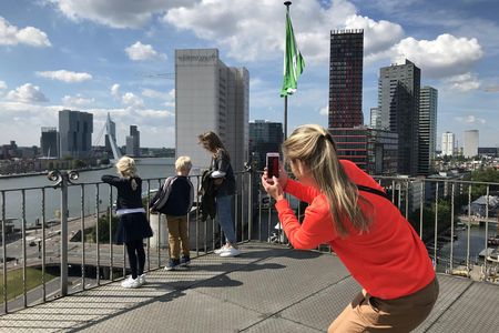 Private Markthal tour and Het Witte Huis rooftop visit