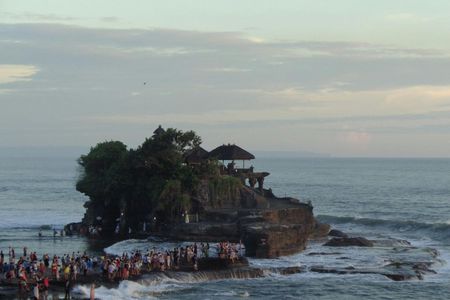 Sunset at Tanah Lot Temple and Spa Tour