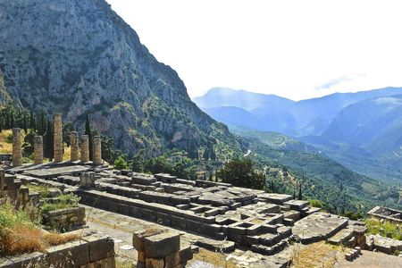 Delphi Full-Day Guided Tour from Athens