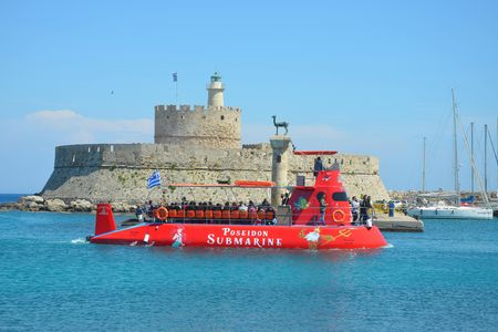 Poseidon submarine guided cruise with underwater views