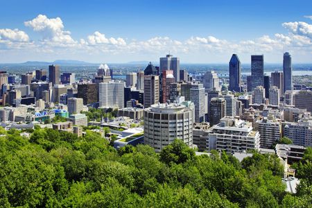 2-day hop-on hop-off tour of Montreal by day and night