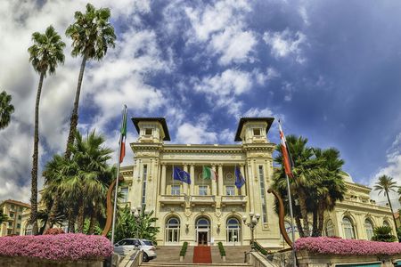 Italian Market, Menton & Turbie private tour from Nice