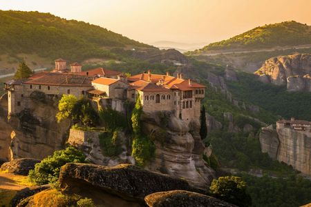 Meteora tour from Kalambaka’s train station