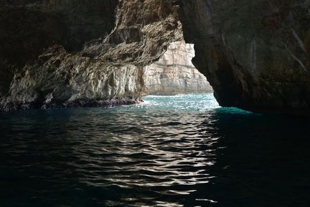 Blue Cave half-day tour with mussels and wine lunch