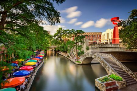 Best of San Antonio tour from Austin